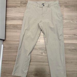 Lululemon Men's Classic Tan Pants